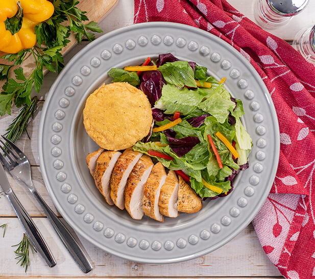 Pechuga de pollo cremosa con puré de choclo