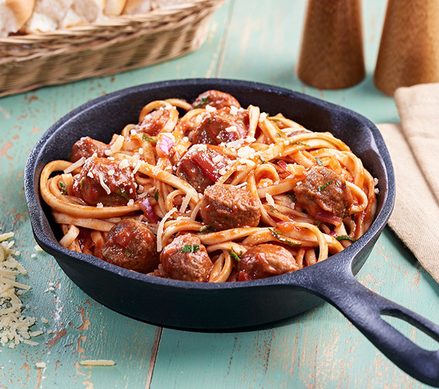 Spaghetti en salsa roja