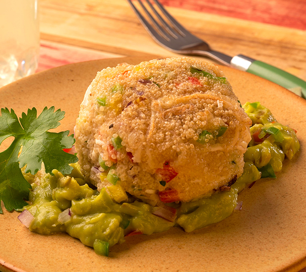 Bolitas de amaranto rellenas de pollo desmechado 