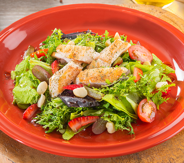 Ensalada de Corvina con vinagreta de macadamias